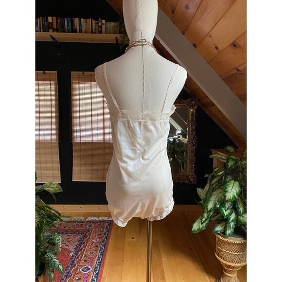 Vintage Slip Bodysuit - Picture 5 of 5